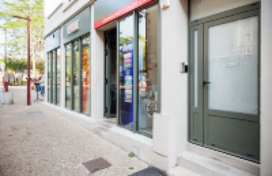 Appart'hôtel le Corot - Accès Autonome - Saint-Junien Centre