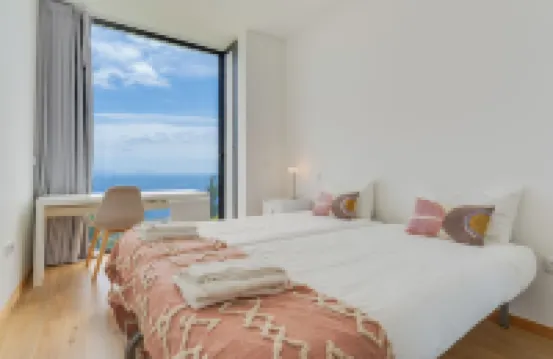 Cristiano Ronaldo Airport View Hotéis em 