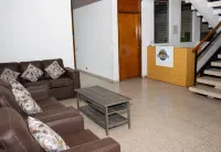 Volcano Hostal y Restaurante Hotels in Cuscatancingo