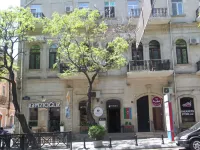 1883 Boutique Hotel Các khách sạn gần 28 Tháng Năm
