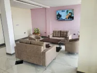 LAGOON BEACH HOTEL - parking