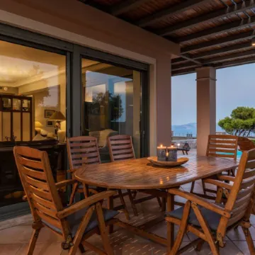 Villa Kalida, Stunning Seaview and Relax