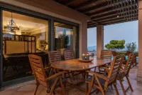 Villa Kalida, Stunning Seaview and Relax