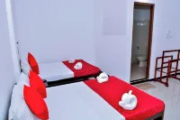 Lucky 7 Trinco Hotels in 