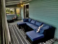 Sublime Sunsets--Charming Cottage with No Bad Views