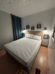 Close to Soulac/sea air-conditioned chalet, heated indoor swimming pool, jacuzzi