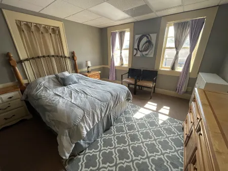 Spacious 3 Bedroom Townhome in Downtown Toccoa, GA Отели рядом с достопримечательностью «Toccoa Falls»