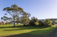 The Jetty House Cottage - a Cabin by the sea