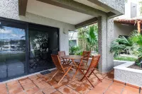 Villa 7 in front of Laguna Nichupte