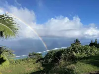 Tahiti, quiet air-conditioned tropical villa, marvelous lagoon and mountain view