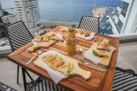 LUXURY APARTMENT 2 BEDROOMS FOR 4 PEOPLE  OCEAN FRONT