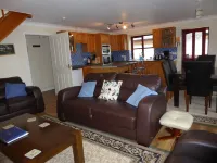 Set In The Cornish Countryside, Ideal Location For Exploring all of Cornwall