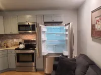 Charming 2-Bedroom Apartment w/ Private Bath & Sofa Bed: Near NYC & EWR