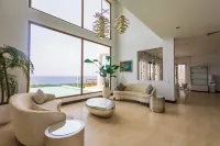 CASA SUNRISE, luxury beach vacation house.