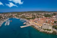 Villa LuiSole - Apartment °1 with heated saltwater pool, family-friendly