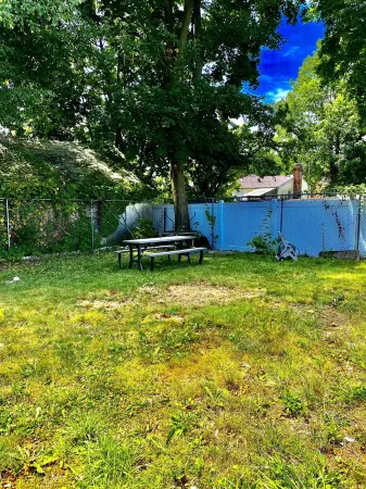 "Tranquil Getaway: Stay Serenity in Suburban Bliss