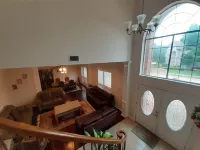 Two Miles to AT&T Stadium, Family size unit at very nice area