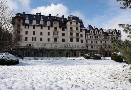 Beautiful renovated apartment in Combloux in a charming residence (near Megève) Hotels in Combloux