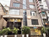 黃金市場飯店 玛雅普里附近的飯店