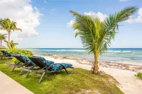 Mahogany Point 5: 3 BR / 3 BA villa in North Side, Sleeps 6 -  case vacanza in affitto
