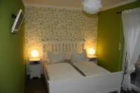 dreamlike holiday home with 6 apartments, rent from 4/2013 !!