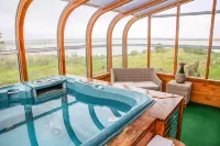 Historic Whealton House with full access to Waterside Inn facilites