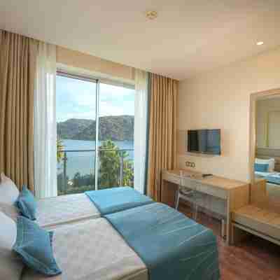Orka Lotus Beach Rooms