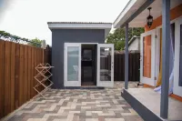 Stylish 2BR 1Bath APT with Pool and Deck, a stone's throw from St. Lawrence Gap.