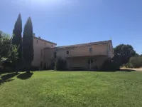 AIX EN PROVENCE BEAUTIFUL BASTIDE NEAR LUBERON, BREATHTAKING VIEW !!! Hotels in Le Puy-Sainte-Reparade