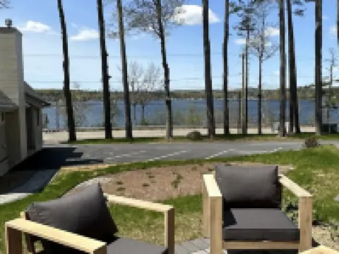 Lake Winnipesaukee W/ Dock Included. Hotels in Laconia