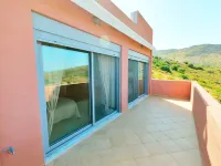 Minimalist, new condo with beautiful sea and mountain views Hotel a Aegina