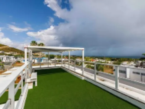 Parguera Paradise, Luxury Modern Beach House! Hoteles en Parguera