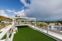 Parguera Paradise, Luxury Modern Beach House!