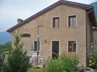 villa in Posina  au pied du Pasubio ,Completely renovated,Very peaceful Hotel in zona Ossario del Monte Cimone