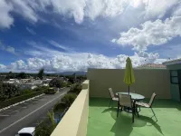 Aquatika  Caribbean Breeze - The Penthouse Direct Access to the Beach & 5 Pools
