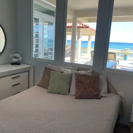 Oceanfront 3 Bdrm House on Surf Beach near Rincon with Private Beach Access
