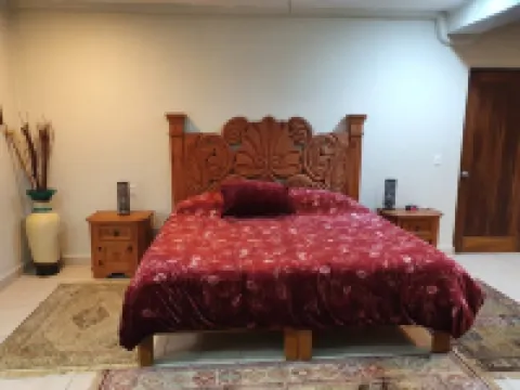 Beachfront condo - steps to sand and surf Hoteles en Punta de Mita