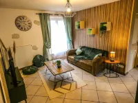 Maison en Centre-ville Avec Jardin Privatif