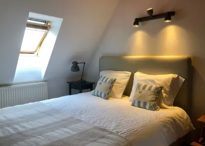 Hutterite Home Apartment - Full comfort, close to Bratislava, Vienna, and Brno. โรงแรมใน