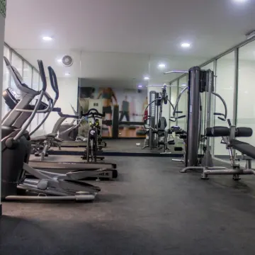 “Sea View Apartment: Near Airport. Air,C. Free Parking