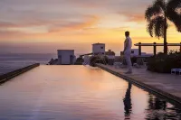 Modern Condo With Ocean View Rooftop Pool Deck Heart of Romantic Zone Beach Area - สระว่ายน้ำส่วนตัว
