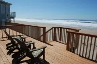Purple Moon #2 - Beautiful Beachfront home with private access to the beach