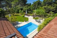 Apartments Villa Rossella 1