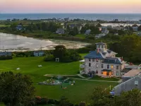 Stone House Inn Hotels in Little Compton