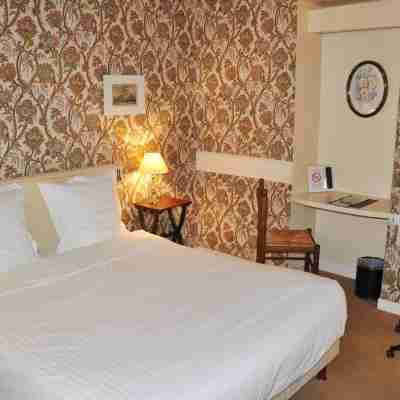 Hôtel de France Rooms
