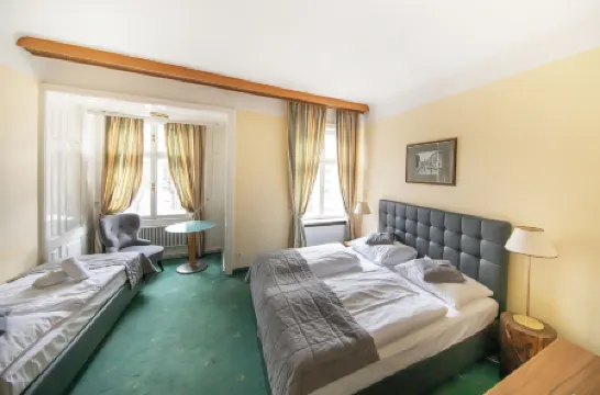 貝爾維特美泉宮酒店