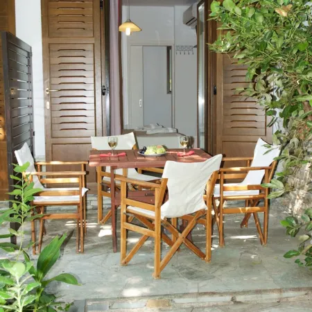 Mirto Apartments