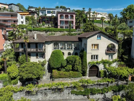 Hotel la Perla Отели рядом с достопримечательностью «I Love Ascona Sign»