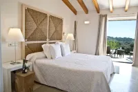 Cases de Son Barbassa Hotel & Restaurant Hotels in Llevant