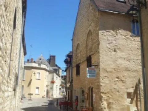Chez Stephanie Hotels in Chateauroux